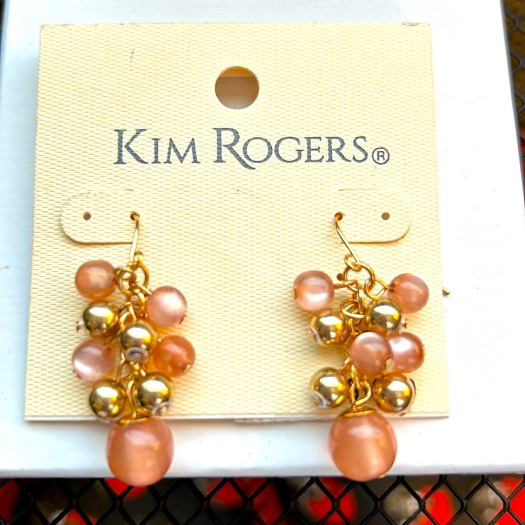 Kim Rogers Pink And Gold Pierced Earrings 5$